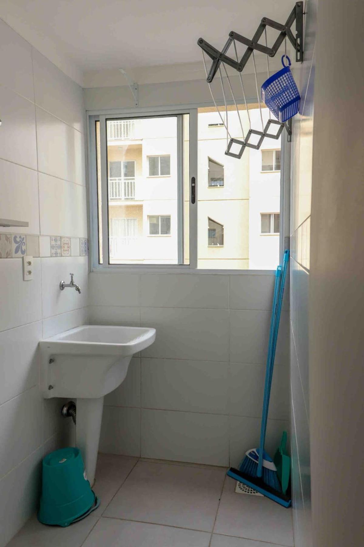 Bem No Centro, Cozinha Completa, Varanda E Garagem Посус-ді-Калдас Екстер'єр фото