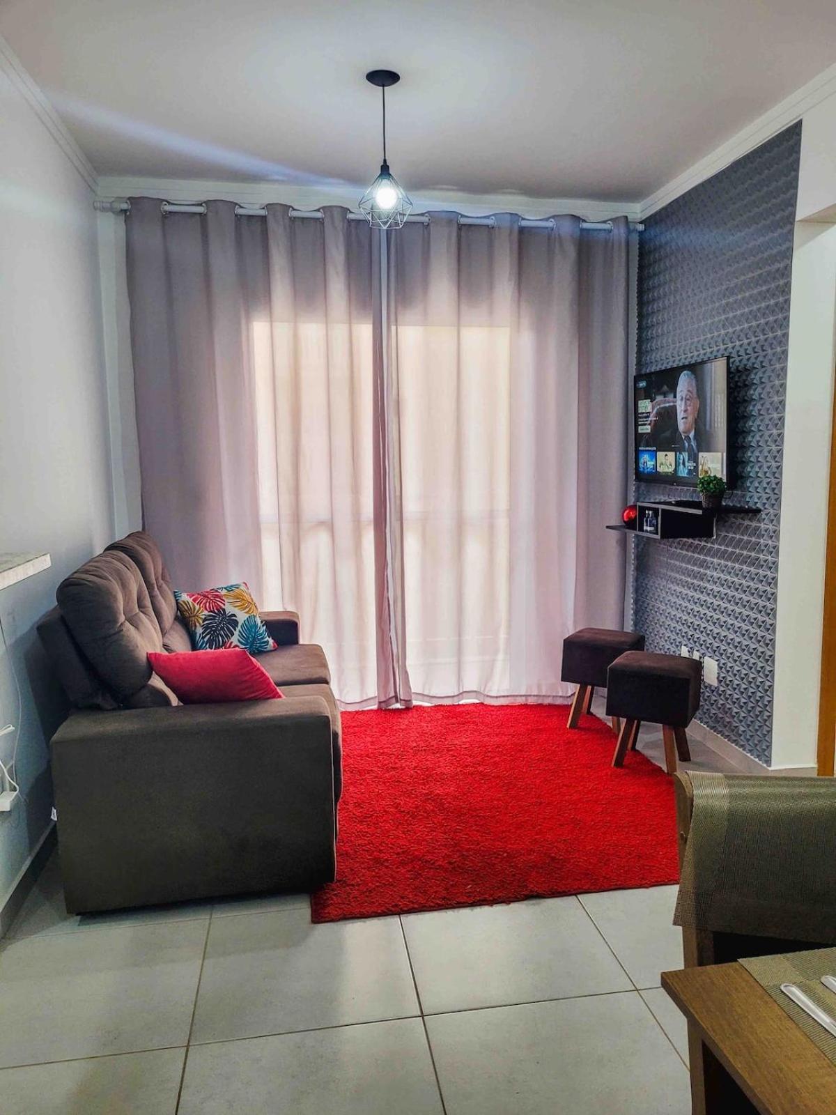 Bem No Centro, Cozinha Completa, Varanda E Garagem Посус-ді-Калдас Екстер'єр фото