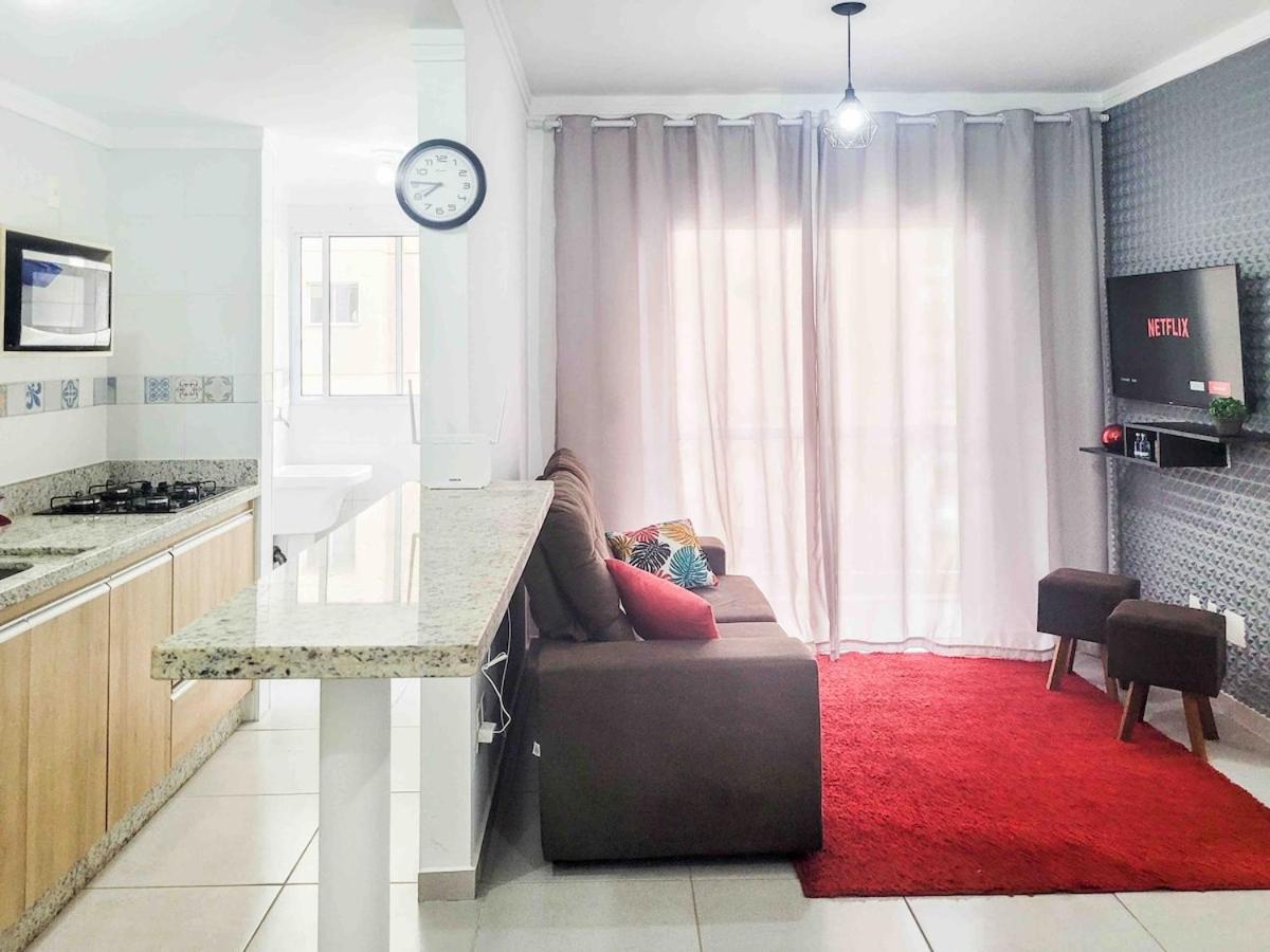 Bem No Centro, Cozinha Completa, Varanda E Garagem Посус-ді-Калдас Екстер'єр фото